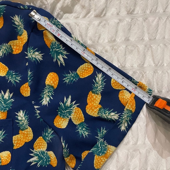 🌟Lily White 🍍Tie Front Pineapple Print Short Sleeve Button Down Shirt Size L - Picture 11 of 11